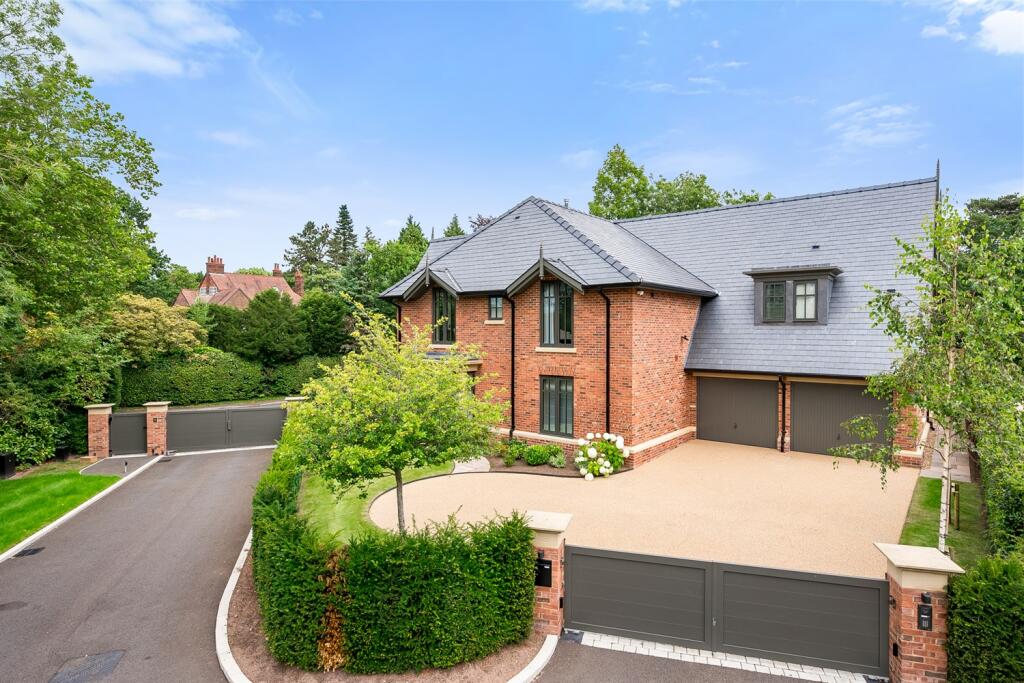 5 bedroom detached house for sale in Bankhall Lane, Hale, Altrincham, WA15
